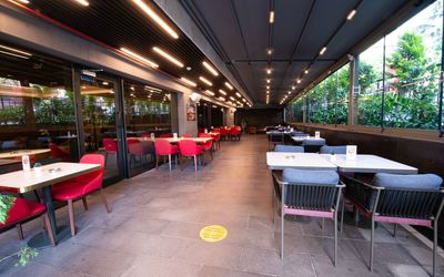 The Craton Hotel · 5