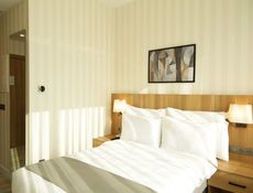 DELUXE SINGLE ROOM