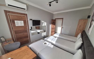 Tuzla Grand · 5