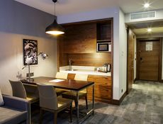 Panoramic Suite