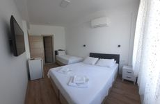 turkey/izmir/cesme/adilpansiyon14ab9e8c.jpg
