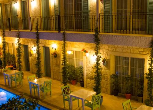 turkey/izmir/cesme/avlualacatiboutiquehotel740a58c9.jpg