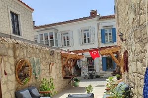 turkey/izmir/cesme/babaevibutikotelce276f51.jpg