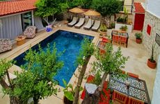 turkey/izmir/cesme/bademicialacati8ebbec80.jpg