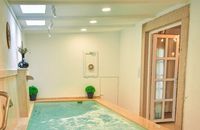 Private Pool Rooms 