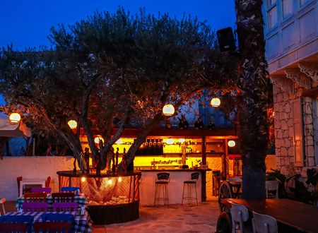 turkey/izmir/cesme/bhousealacati51d98668.jpg