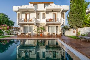 turkey/izmir/cesme/bugraalacatibutikotel5b3edf63.jpg