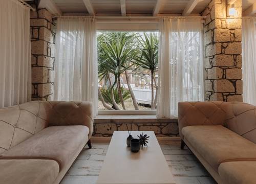 turkey/izmir/cesme/cadde75alacatifce44953.jpg