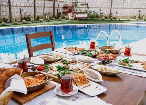 turkey/izmir/cesme/deruniilica2784078b.jpg