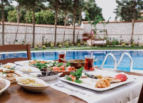 turkey/izmir/cesme/deruniilicae654c0aa.jpg