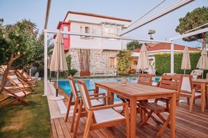 turkey/izmir/cesme/gobeneotelalacati29a3e68a.jpg