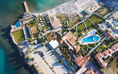 Alaçatı Beach Resort & Spa · 5