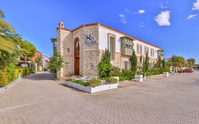 Köşe Konak · 2
