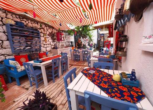 turkey/izmir/cesme/maisemaboutiquealacati41c7d765.jpg
