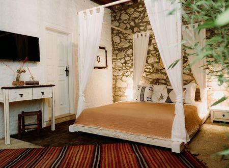 turkey/izmir/cesme/morisiavluf5594211.jpg