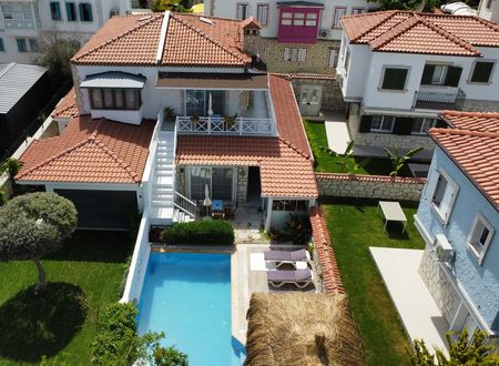 turkey/izmir/cesme/nidusalacati12adultsonlya7beb6db.jpg
