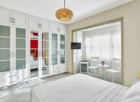 turkey/izmir/cesme/pandaalacati4222863b.jpg