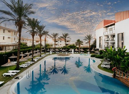 turkey/izmir/cesme/pirilhotelthermalbeautyspa75625903.jpg