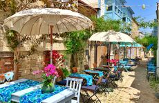 turkey/izmir/cesme/ruedazuralacati06ffff9a.jpg