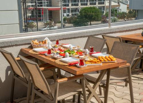 turkey/izmir/cesme/siriusmihotel371ee4d2.jpg