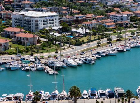 turkey/izmir/cesme/sisusmarina3328cc0c.jpg