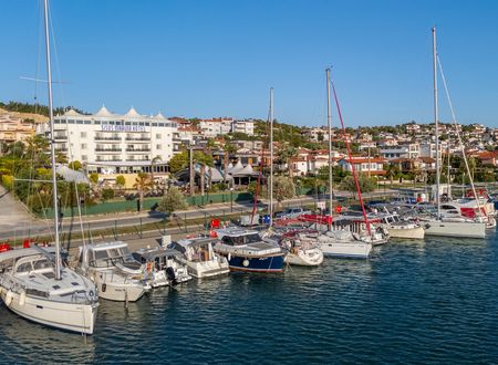 turkey/izmir/cesme/sisusmarinab664af51.jpg