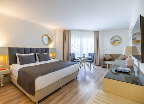 turkey/izmir/cesme/sisusmarinaee6dee4f.jpg