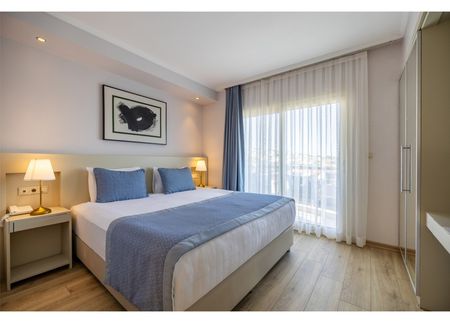 turkey/izmir/cesme/sisusmarinaf28df0dd.jpg