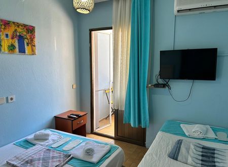 turkey/izmir/cesme/yesimpansiyonfa8afa28.jpg