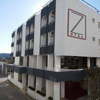 Z Otel