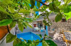 turkey/izmir/cesme/zubeydehanimotelalacati0efa841e.jpg