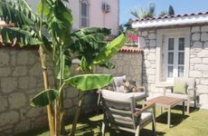 turkey/izmir/fatmahanimkonagialacati29dbd146.jpg