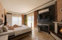 Deniz Manzaralı Queen Oda