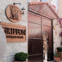 Griffon Boutique Hotel