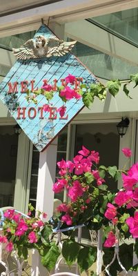 Melaike Hotel