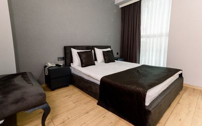 Trio Hotel Airport · 5