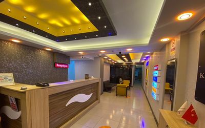 Karşıyaka Plus Otel · 2
