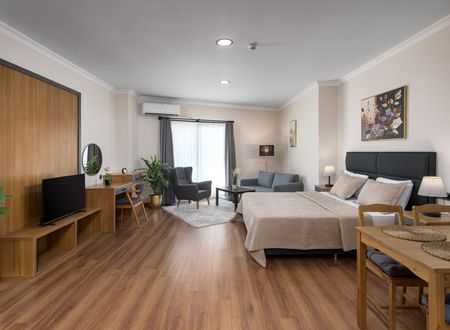 turkey/izmir/karsiyaka/shbusiness0b412ec5.jpg