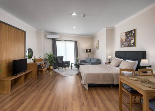 turkey/izmir/karsiyaka/shbusiness0b412ec5.jpg