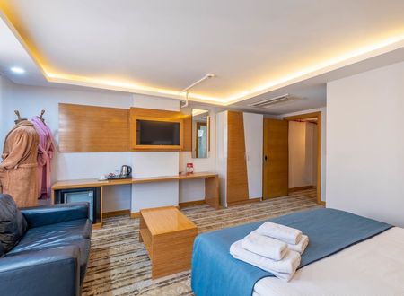 turkey/izmir/konak/bulvarhotel18c9cdde.jpg