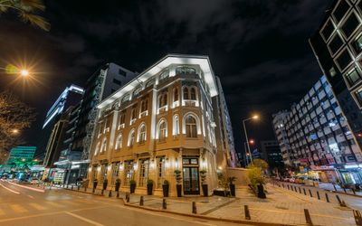 En Otel · 2