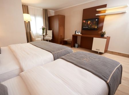 turkey/izmir/konak/miraotelalsancakd674d47d.jpg