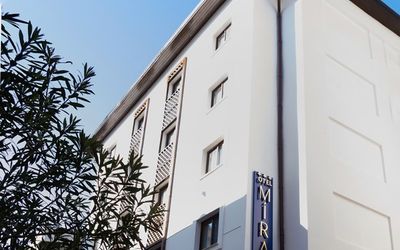 Mira Otel Alsancak · 4