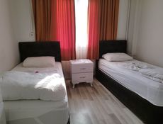 Standard - Camera Doppia con Letti Singoli