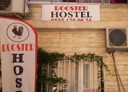 turkey/izmir/konak/roosterhostel92c76e89.jpg