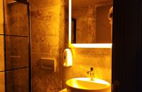 Talles Loft King Life Room