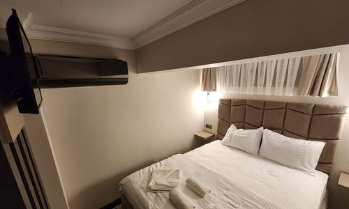 turkey/izmir/konak/tallescityhotel3507cd31.jpg
