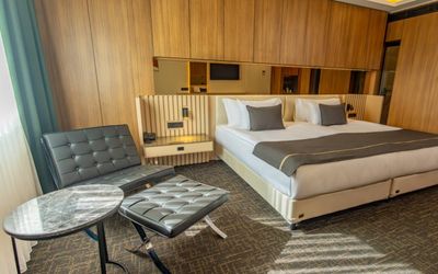 Ft Lotus Thermal Hotel&Spa · 5