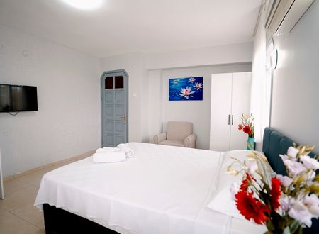 turkey/izmir/seferihisar/moonandsunpansiyonefa5d37f.jpg