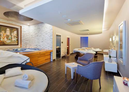 turkey/izmir/seferihisar/royalteosthermalresortclinicspa66f17395.jpg